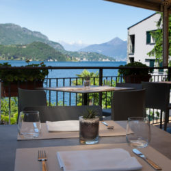 La cena romantica con meravigliosa vista lago al Ristorante Pizzeria Helvetia di Lezzeno.